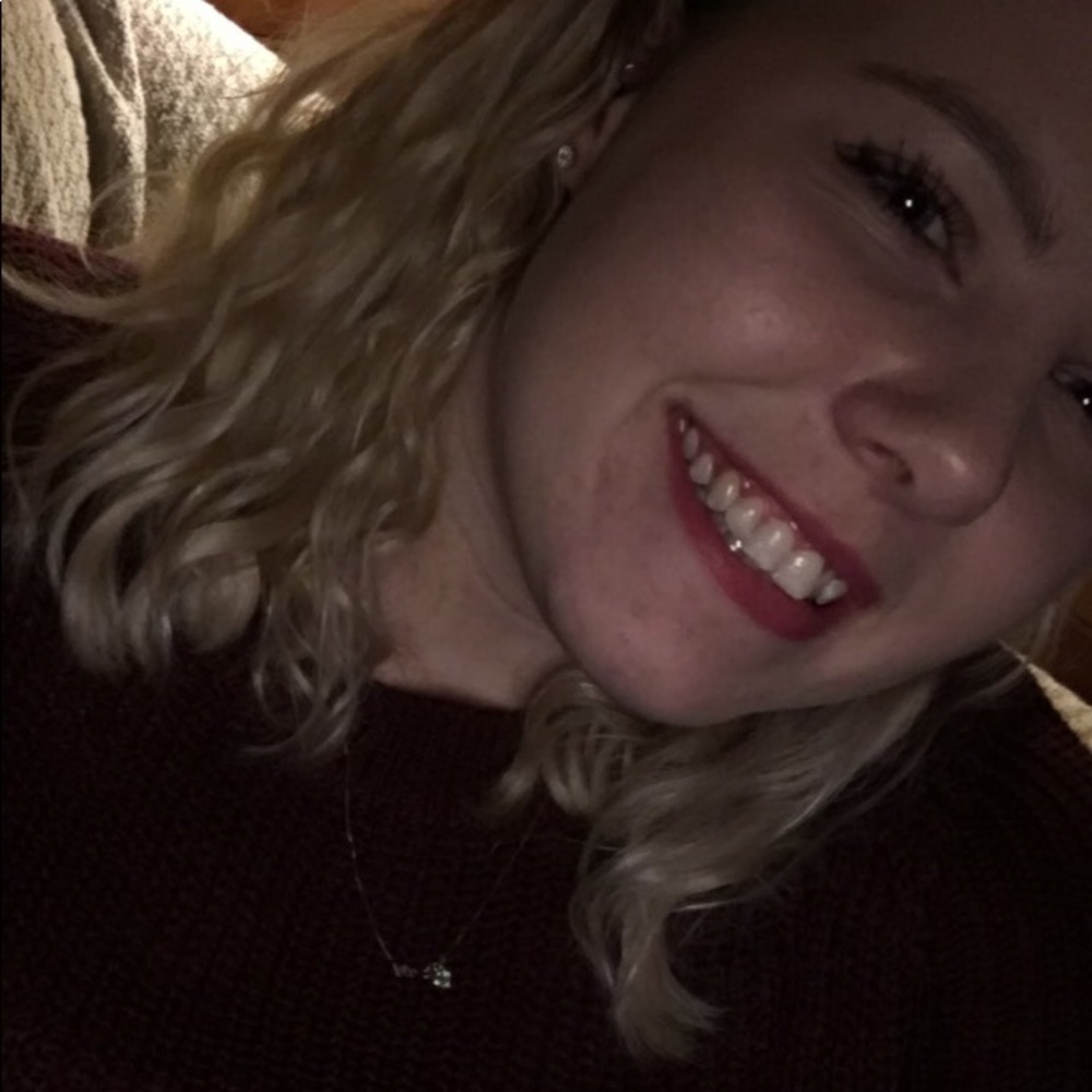 Meet your Posher, Maddie